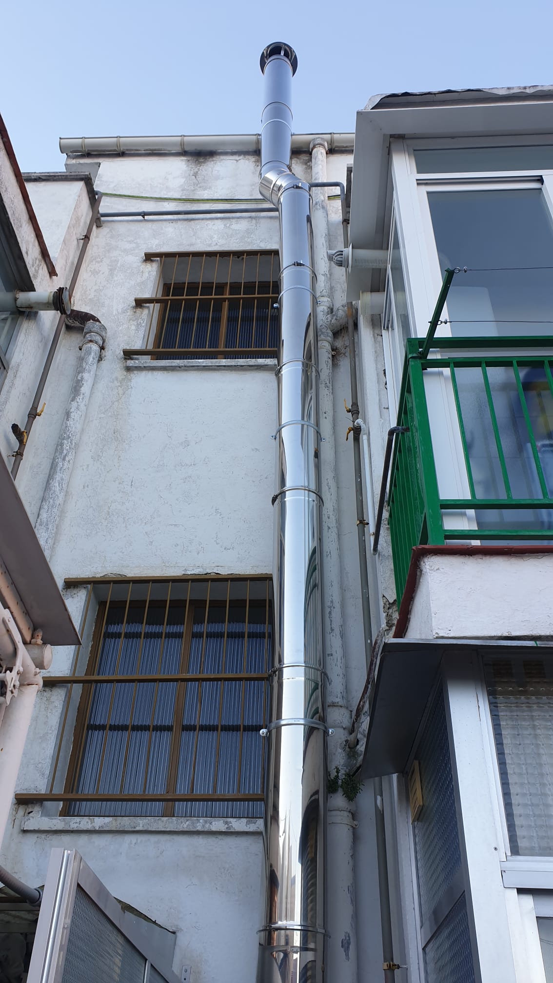 Cambio tubo salida de humo